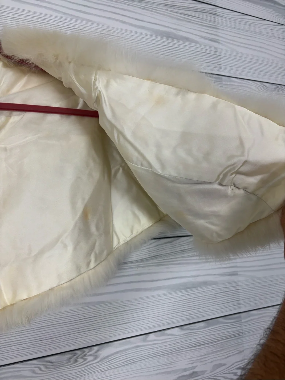 VTG GARTENHAUS FURS CREAM WHITE STOLE CAPE CAPELET OSFA